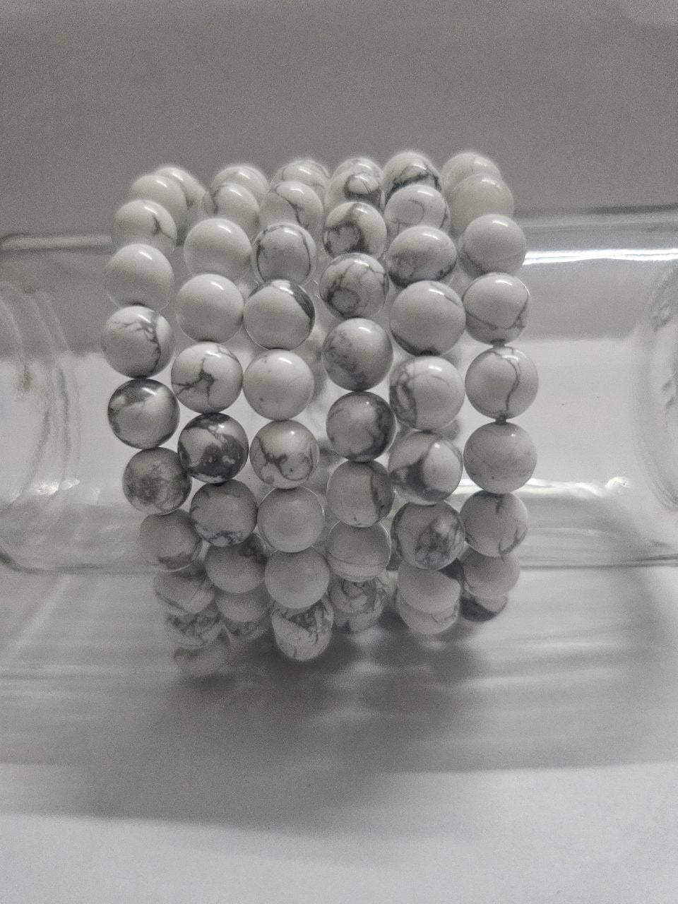 Moon Howlite
